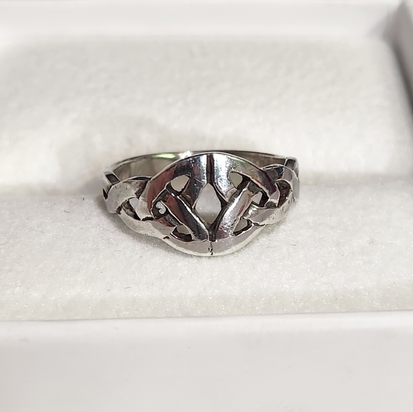 Genuine Vintage Sterling Silver "Double Trinity Knot" Infinity Ring (Size 5.25) - Picture 2 of 12
